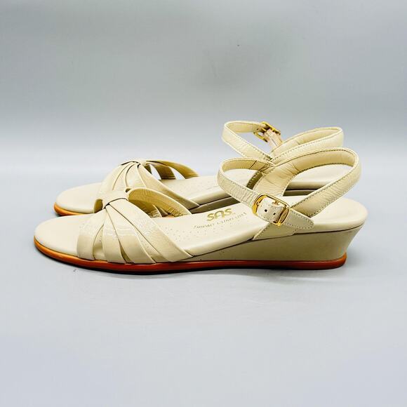 SAS Sandals Womens 7 Off White Patent Leather Comfort Wedge Ankle Strappy Shoes - Picture 5 of 14